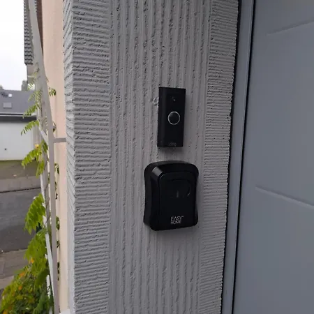 Umgeben Von Seen Und Waeldern Bruehl  Exterior photo